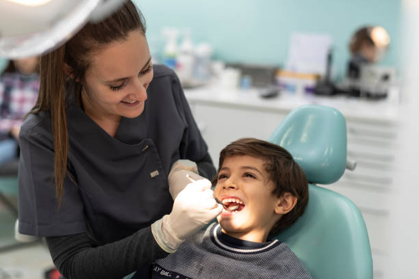 Best Broken or Chipped Tooth Repair in Pelican Bay, TX